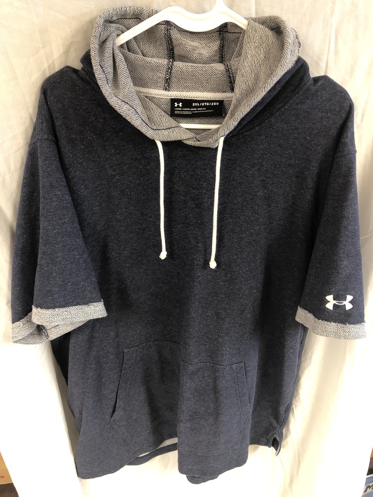 UNDER ARMOUR HOODIE 2XL