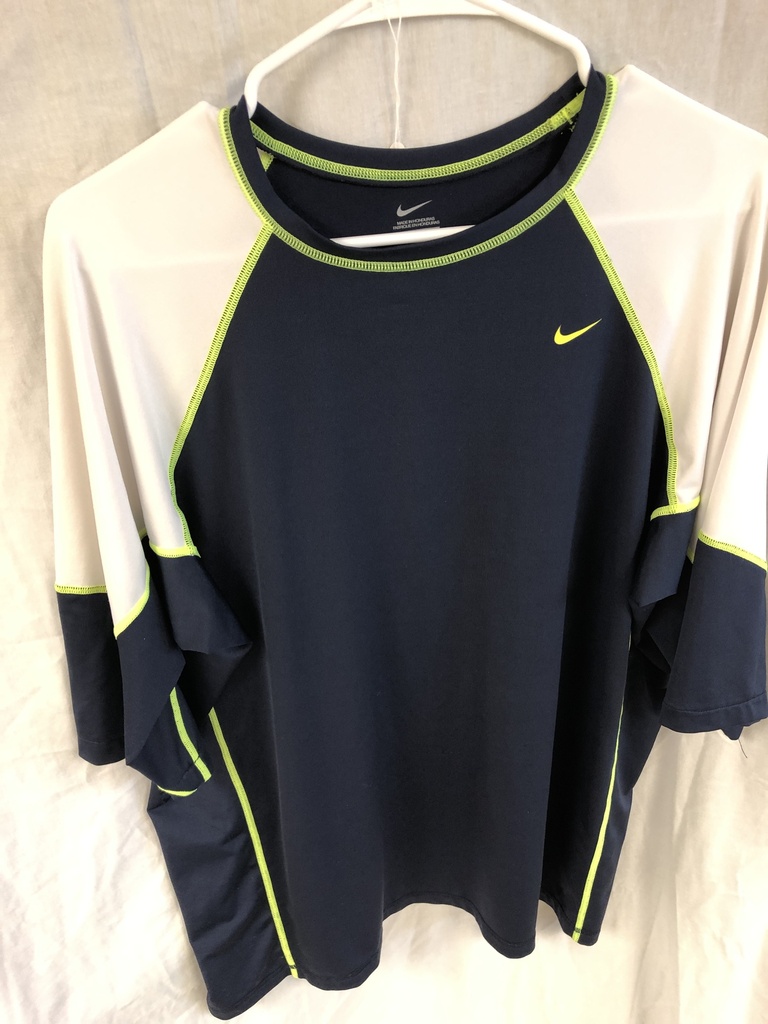 NIKE SPORTS TOP XXL